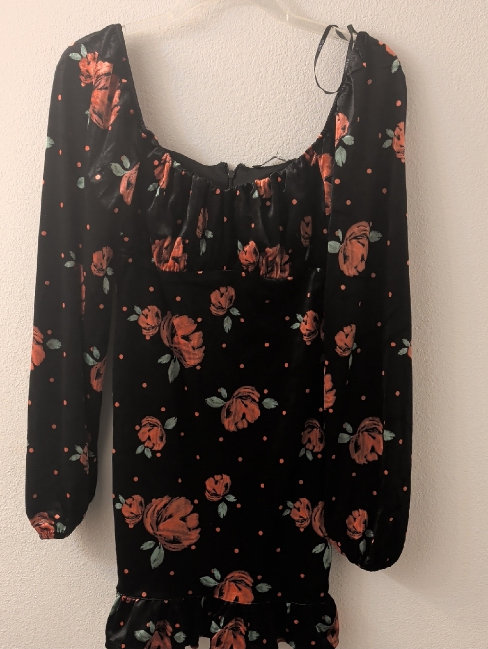 Black Floral Square-Neck Long-Sleeve Blouse